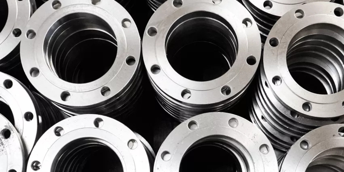 stainless steel flanges in oil and gas
